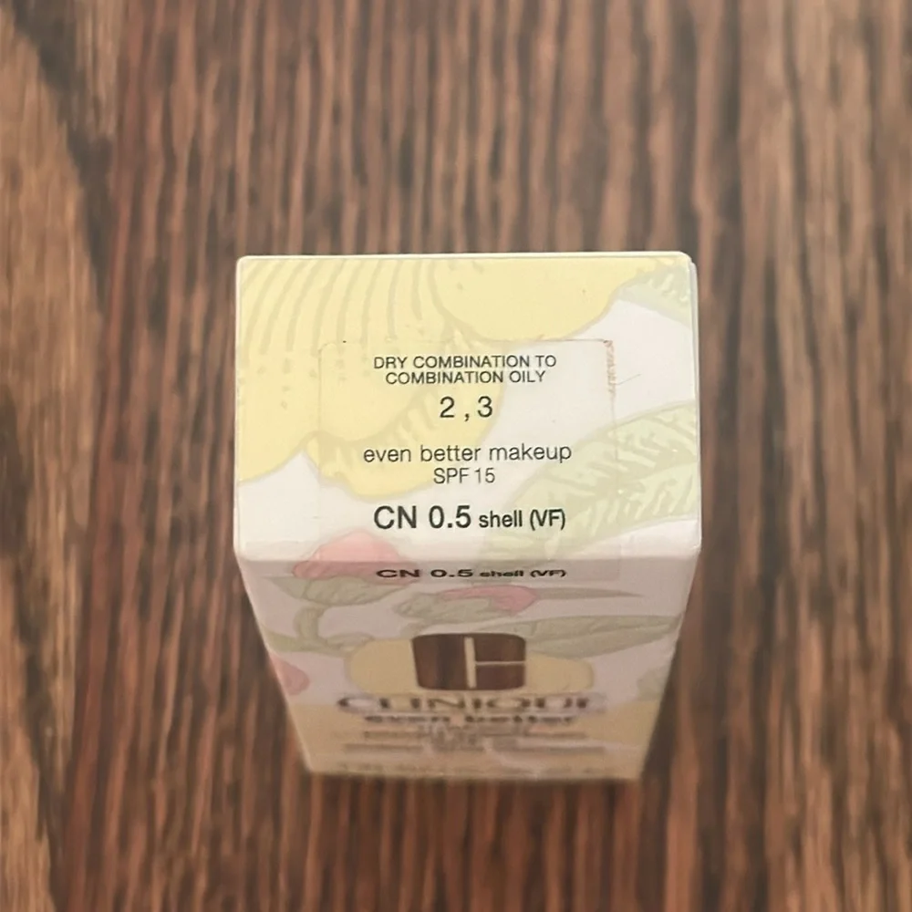 🆕 CLINIQUE Even Better Makeup Broad Spectrum SPF 15 Foundation CN 0.5 SHELL